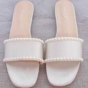 *NEW* Ivory Satin Slip on Sandals with Pearls